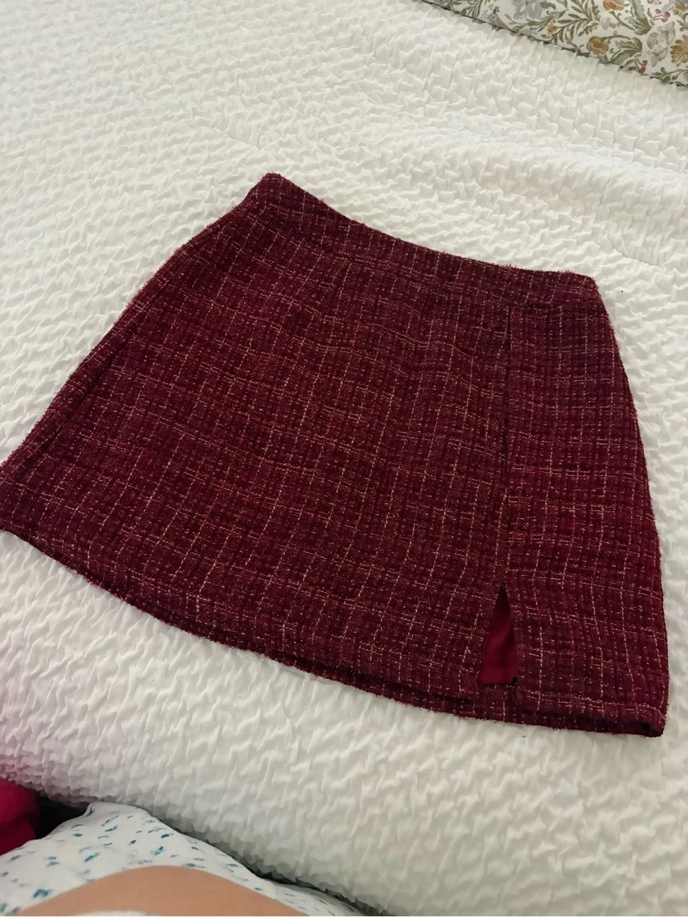 Francesca's Collections Burgundy Tweed Mini Skirt with Side Slit